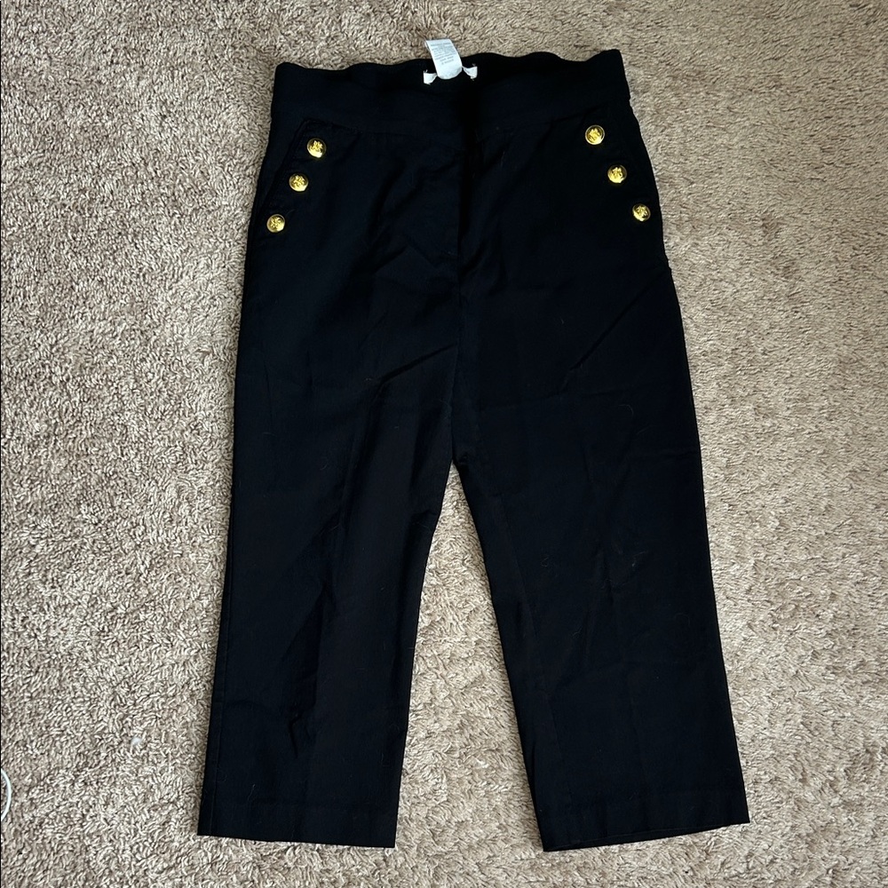 Linda Matthews black capris with gold button embellishments, size M